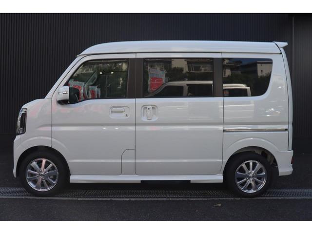 エブリイワゴン ＰＺターボスペシャル　両側電動スライドドア　クリアランスソナー　レーンアシスト　衝突被害軽減システム　オートライト　ＬＥＤヘッドランプ　スマートキー　アイドリングストップ　シートヒーター　ベンチシート　ＣＶＴ（17枚目）