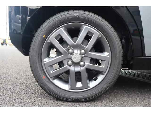 デリカミニ Ｔ　プレミアム　４ＷＤ　全周囲カメラ　両側電動スライドドア　クリアランスソナー　オートクルーズコントロール　衝突被害軽減システム　ＬＥＤヘッドランプ　スマートキー　アイドリングストップ　電動格納ミラー　シートヒーター（24枚目）