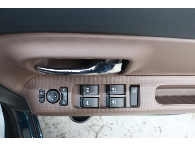 ムーヴキャンバス セオリーX 両側電動スライドドア クリアランスソナー レーンアシスト 衝突被害軽減システム オートライト スマートキー アイドリングストップ 電動格納ミラー ベンチシート CVT 盗難防止システム ABS ESC(6枚目)