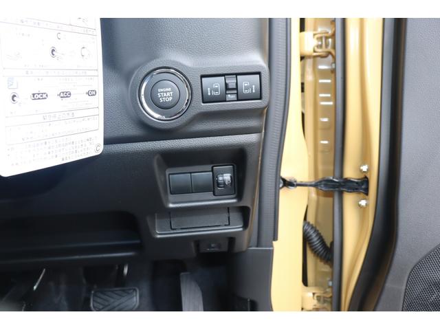 スペーシア ハイブリッドＸ　両側電動スライドドア　クリアランスソナー　衝突被害軽減システム　オートライト　ＬＥＤヘッドランプ　スマートキー　アイドリングストップ　電動格納ミラー　シートヒーター　ベンチシート　ＣＶＴ（4枚目）