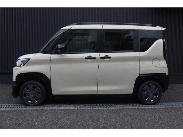 デリカミニ Ｇ　バックカメラ　両側スライド・片側電動　クリアランスソナー　レーンアシスト　衝突被害軽減システム　オートライト　ＬＥＤヘッドランプ　スマートキー　アイドリングストップ　電動格納ミラー　シートヒーター（15枚目）