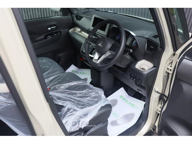 デリカミニ Ｇ　バックカメラ　両側スライド・片側電動　クリアランスソナー　レーンアシスト　衝突被害軽減システム　オートライト　ＬＥＤヘッドランプ　スマートキー　アイドリングストップ　電動格納ミラー　シートヒーター（21枚目）