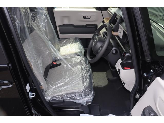 Ｎ－ＢＯＸ ベースグレード　両側スライド・片側電動　クリアランスソナー　オートクルーズコントロール　レーンアシスト　衝突被害軽減システム　オートライト　ＬＥＤヘッドランプ　スマートキー　アイドリングストップ　ベンチシート　ＣＶＴ（7枚目）