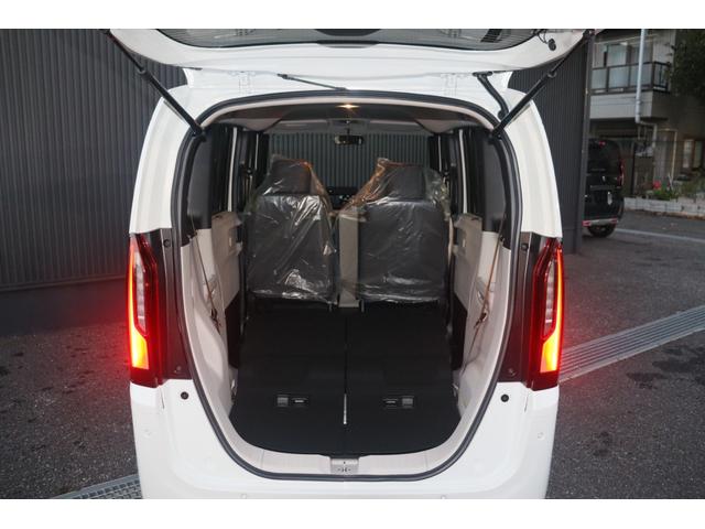 Ｎ－ＢＯＸ ベースグレード　両側スライド・片側電動　クリアランスソナー　オートクルーズコントロール　レーンアシスト　衝突被害軽減システム　オートライト　ＬＥＤヘッドランプ　スマートキー　アイドリングストップ　電動格納ミラー（19枚目）