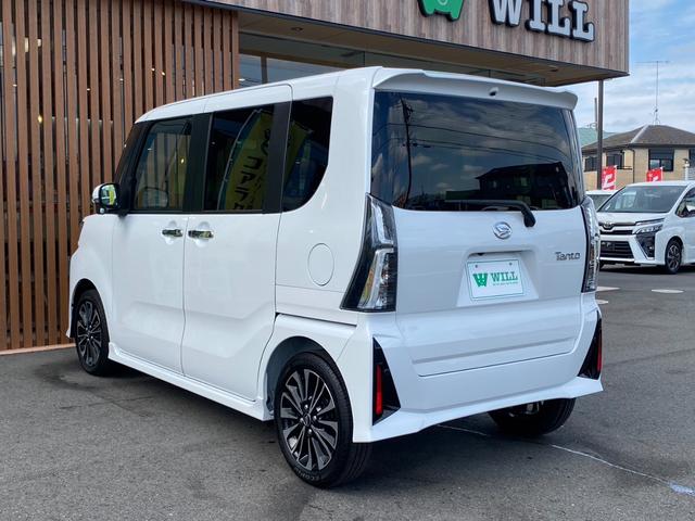 タント カスタムＲＳ　登録未使用車／安全装置／両側電動ドア／スマキー／シートヒーター左右／ドリンクホルダー／ＵＳＢソケット／ピラーレス／サンシェード／（17枚目）