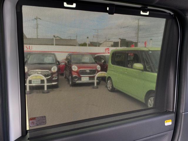 タント カスタムＲＳ　登録未使用車／安全装置／両側電動ドア／スマキー／シートヒーター左右／ドリンクホルダー／ＵＳＢソケット／ピラーレス／サンシェード／（30枚目）