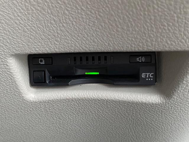 シエンタ ハイブリッドG /1年保証/禁煙/7人/両側電動/Bカメラ/ETC/前後ドラレコ/Bluetooth/スマキ-/フルセグ/Pスタ-ト/LEDヘッドライト/フォグライト/ステリモ(3枚目)