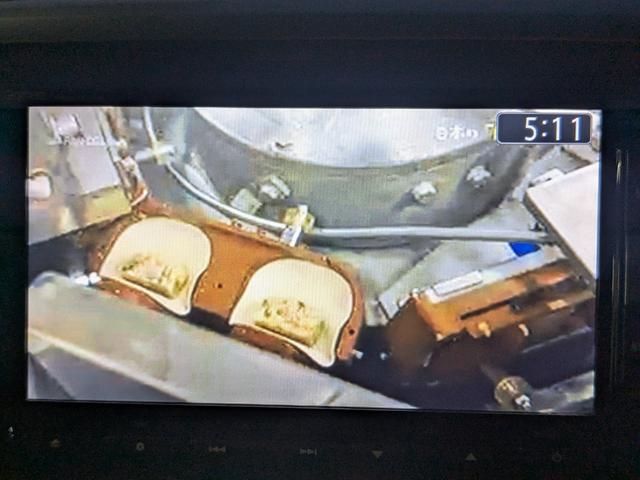 オデッセイ アブソルート　１年保証／８人乗り／４ＷＤ／ホンダセンシング／スマキー／両側電動ドア／純正ナビ／Ｂカメラ／ＥＴＣ／Ｂカメラ／Ｂｌｕｅｔｏｏｔｈ接続／Ｐスタート／パドルシフト／ＨＩＤ／フォグ／アイスト／クルコン（5枚目）