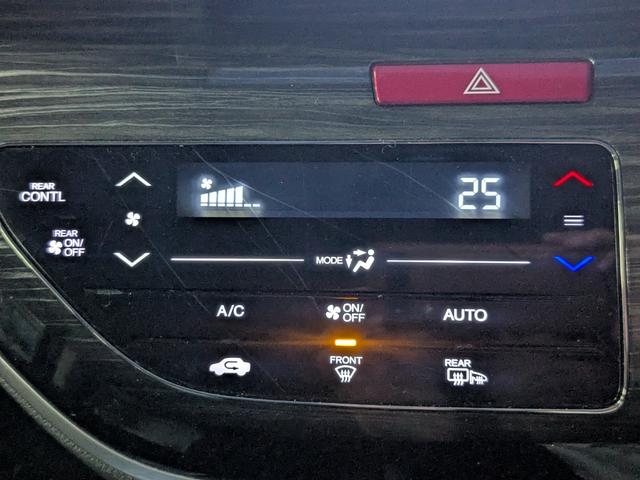 オデッセイ アブソルート　１年保証／８人乗り／４ＷＤ／ホンダセンシング／スマキー／両側電動ドア／純正ナビ／Ｂカメラ／ＥＴＣ／Ｂカメラ／Ｂｌｕｅｔｏｏｔｈ接続／Ｐスタート／パドルシフト／ＨＩＤ／フォグ／アイスト／クルコン（34枚目）