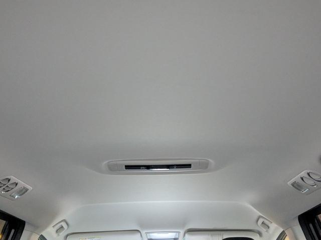 オデッセイ アブソルート　１年保証／８人乗り／４ＷＤ／ホンダセンシング／スマキー／両側電動ドア／純正ナビ／Ｂカメラ／ＥＴＣ／Ｂカメラ／Ｂｌｕｅｔｏｏｔｈ接続／Ｐスタート／パドルシフト／ＨＩＤ／フォグ／アイスト／クルコン（37枚目）