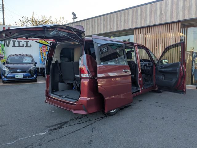 セレナ ハイウェイスター Vセレクション /1年保証/禁煙/安全装置/両側電動/スマキ-/純正ナビ/パノラマモニタ-/ETC/後席モニタ-/純正Fドラレコ/コーナ-センサ-/クルコン/フルセグ/Pスタ-ト/(19枚目)