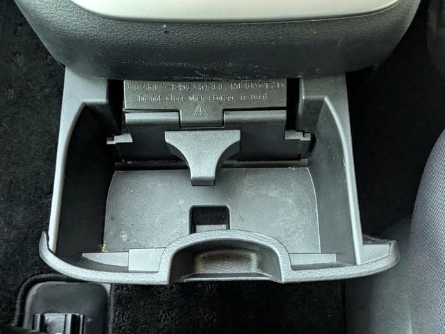 セレナ ハイウェイスター Vセレクション /1年保証/禁煙/安全装置/両側電動/スマキ-/純正ナビ/パノラマモニタ-/ETC/後席モニタ-/純正Fドラレコ/コーナ-センサ-/クルコン/フルセグ/Pスタ-ト/(39枚目)