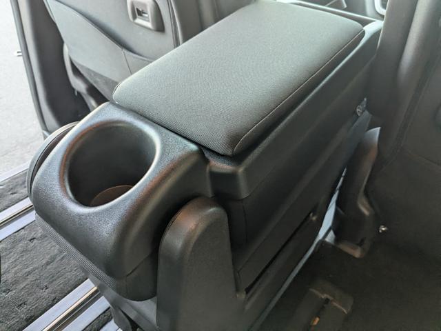 セレナ ハイウェイスター Vセレクション /1年保証/禁煙/安全装置/両側電動/スマキ-/純正ナビ/パノラマモニタ-/ETC/後席モニタ-/純正Fドラレコ/コーナ-センサ-/クルコン/フルセグ/Pスタ-ト/(45枚目)