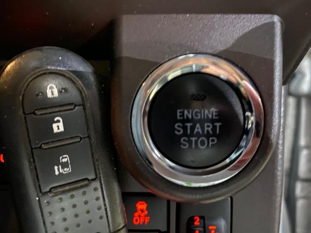 タンク X S /衝突軽減ブレーキ/左側電動スライドドア/純正ナビ/バックカメラ/Bluetooth/ワンセグ/シートヒーター/プッシュスタート/スマートキー/1年距離無制限保証付/(9枚目)