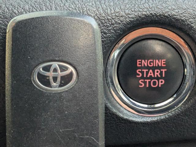 シエンタ G 1年間距離無制限保証/7人乗り/安全装置/両側電動スライドドア/Pスタート純正ナビ/ETC/Bカメラ/(9枚目)