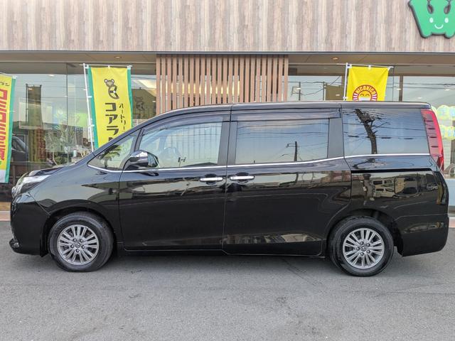 ●〇展示しています在庫車両は全車、内装外装クリーニング施工済みです！外装磨き上げはもちろんのこと、撥水コート仕上げも施工済みです！今話題のオゾン除菌消臭も全車、施工済みです♪