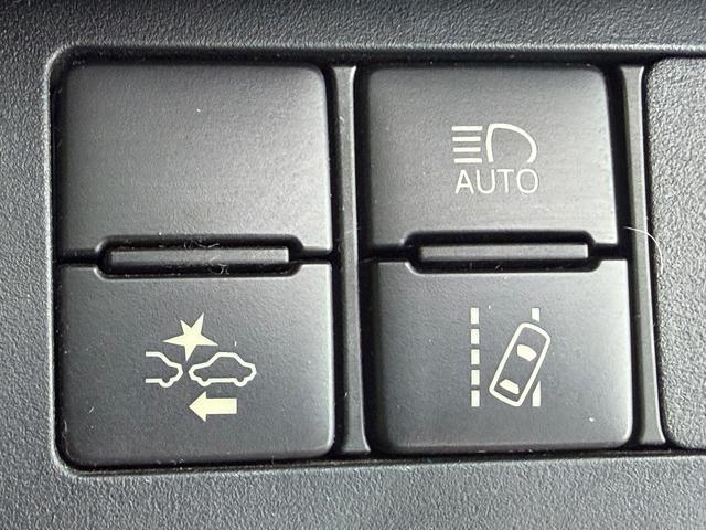 シエンタ G /禁煙/7人乗り/安全装置/両側電動/スマキ-/純正ナビ/Bカメラ/ETC/後席モニタ-/フルセグ/Bluetooth/Pスタ-ト/アイスト/LEDヘッドライト/フォグライト/ステリモ/(31枚目)