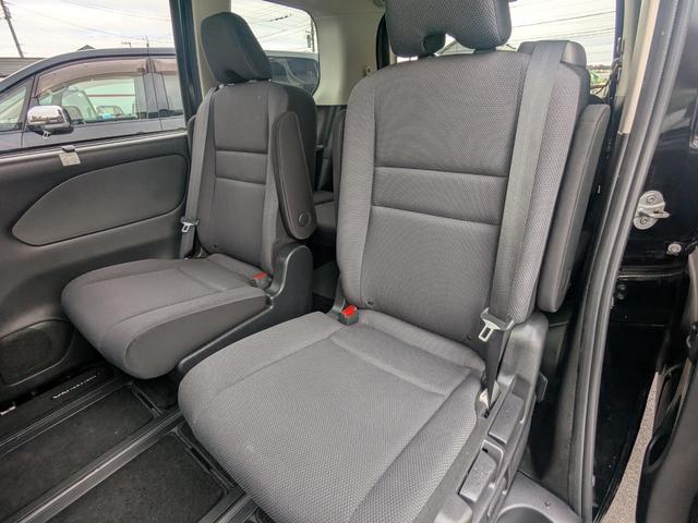 セレナ e-パワー XV 7人乗り/禁煙/安全装置/スマキー/e-power/両側電動/純正9インチナビ/Bカメラ/全方位カメラ/ドラレコ/Bluetooth/フルセグ/Pスタート/ステリモ/コーナーセンサー/シートヒーター(33枚目)