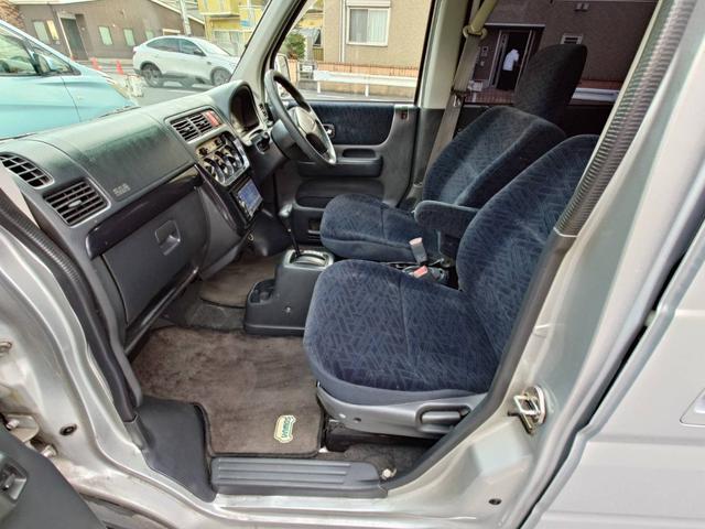 バモス ターボ　社外ディスプレイオーディオ　社外マフラー　キーレスキー　ＬＥＤヘッドライト　リアスポイラー　１４インチアルミ（6枚目）