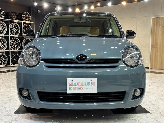 シエンタ G オールペイント/新品ホイールタイヤセット付/新品シートカバー付/新品ハンドルカバー/社外ナビ/バックカメラ/両側パワースライドドア(3枚目)