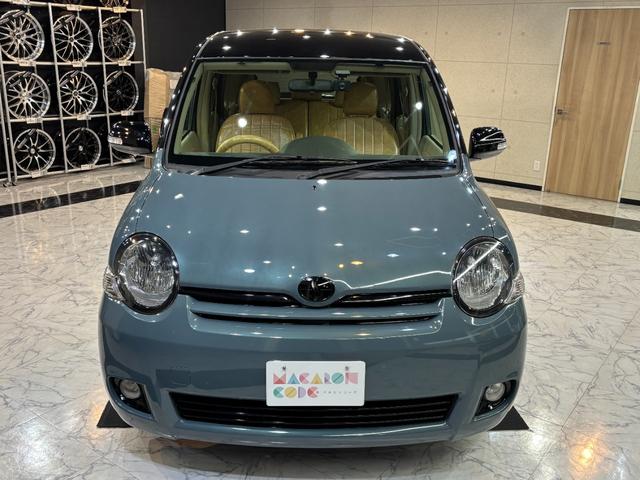 シエンタ G オールペイント/新品ホイールタイヤセット付/新品シートカバー付/新品ハンドルカバー/社外ナビ/バックカメラ/両側パワースライドドア(4枚目)