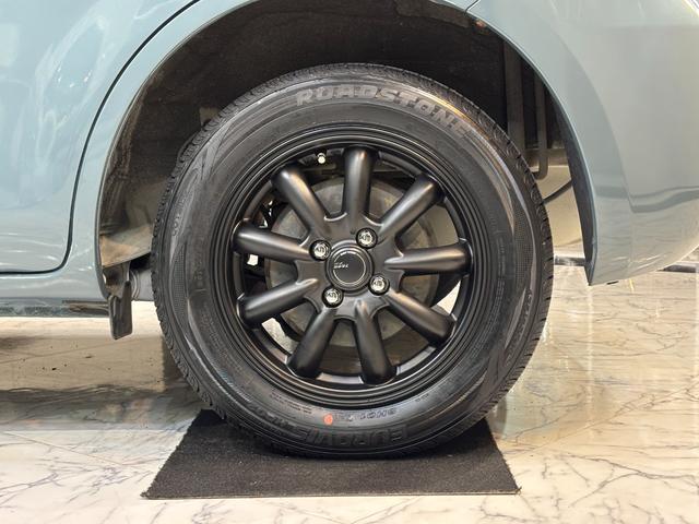 シエンタ G オールペイント/新品ホイールタイヤセット付/新品シートカバー付/新品ハンドルカバー/社外ナビ/バックカメラ/両側パワースライドドア(22枚目)