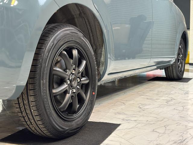 シエンタ G オールペイント/新品ホイールタイヤセット付/新品シートカバー付/新品ハンドルカバー/社外ナビ/バックカメラ/両側パワースライドドア(23枚目)