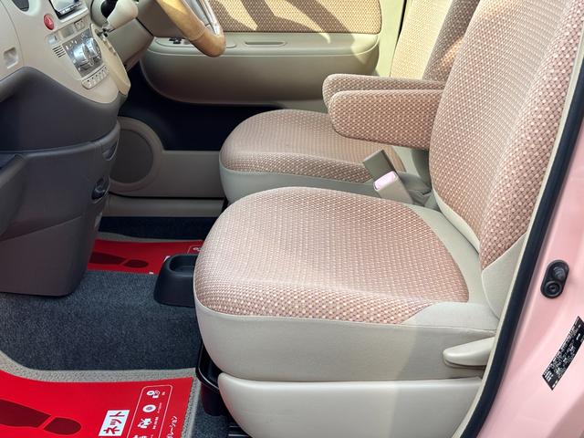 シエンタ Ｇ　後期型／オールペイント／ルーフ色替ペイント／新品ホイールタイヤセット／新品フロアマットセット／マカロンコーデスタイル／７人乗り／両側パワースライドドア／ナビ／ＥＴＣ／バックカメラ（36枚目）