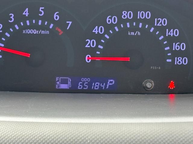 シエンタ Ｇ　後期型／オールペイント／ルーフ色替ペイント／新品ホイールタイヤセット／新品フロアマットセット／マカロンコーデスタイル／７人乗り／両側パワースライドドア／ナビ／ＥＴＣ／バックカメラ（58枚目）