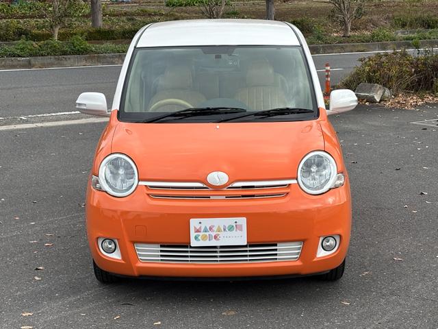 シエンタ Ｇ　マカロンスタイル／オールペイント／ルーフ塗分け／ホワイトリングヘッドライト加工／新品ホイールタイヤセット／新品シートカバー＆ハンドルカバー／ナビ／バックカメラ／ＥＴＣ／ドラレコ／両側パワースライドドア（11枚目）