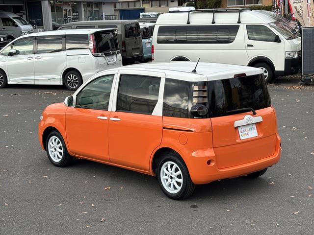 シエンタ Ｇ　マカロンスタイル／オールペイント／ルーフ塗分け／ホワイトリングヘッドライト加工／新品ホイールタイヤセット／新品シートカバー＆ハンドルカバー／ナビ／バックカメラ／ＥＴＣ／ドラレコ／両側パワースライドドア（28枚目）