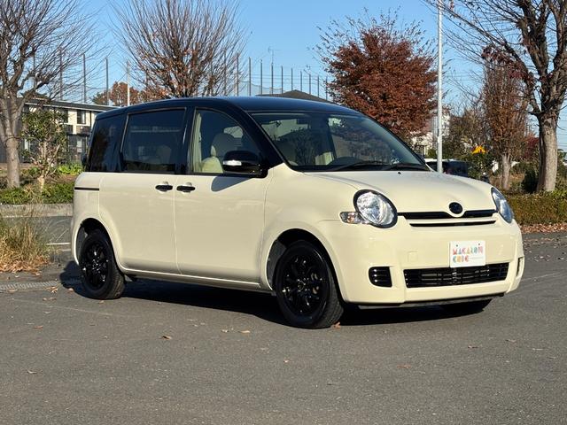 シエンタ G マカロンスタイル/全塗装+ルーフ全塗装/新品ホイールタイヤ付/7人乗りスライドドアミニバン/ナビ/バックカメラ/ETC付(5枚目)