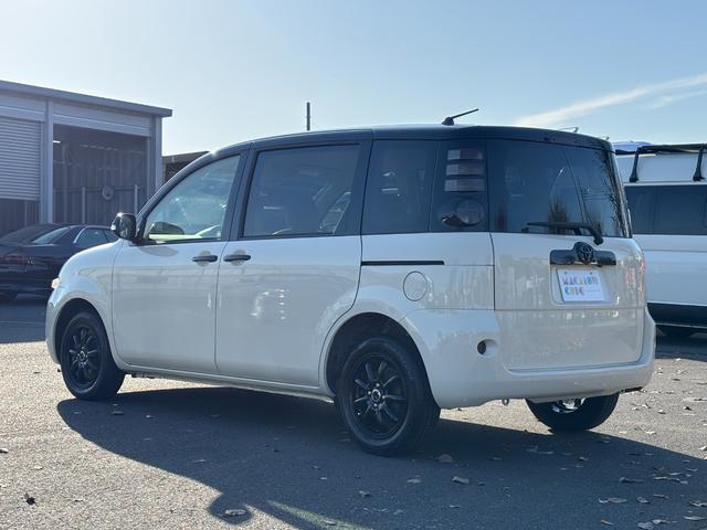 シエンタ G マカロンスタイル/全塗装+ルーフ全塗装/新品ホイールタイヤ付/7人乗りスライドドアミニバン/ナビ/バックカメラ/ETC付(12枚目)
