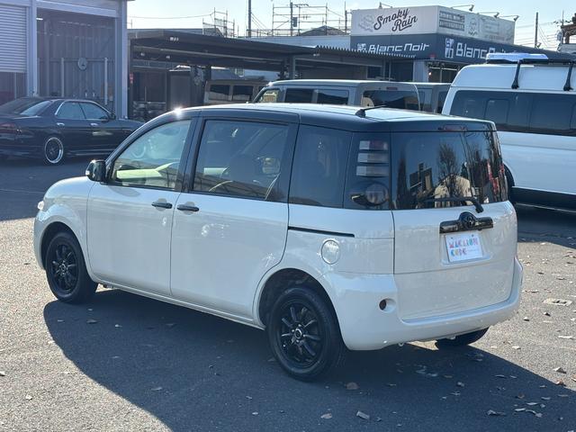 シエンタ G マカロンスタイル/全塗装+ルーフ全塗装/新品ホイールタイヤ付/7人乗りスライドドアミニバン/ナビ/バックカメラ/ETC付(13枚目)