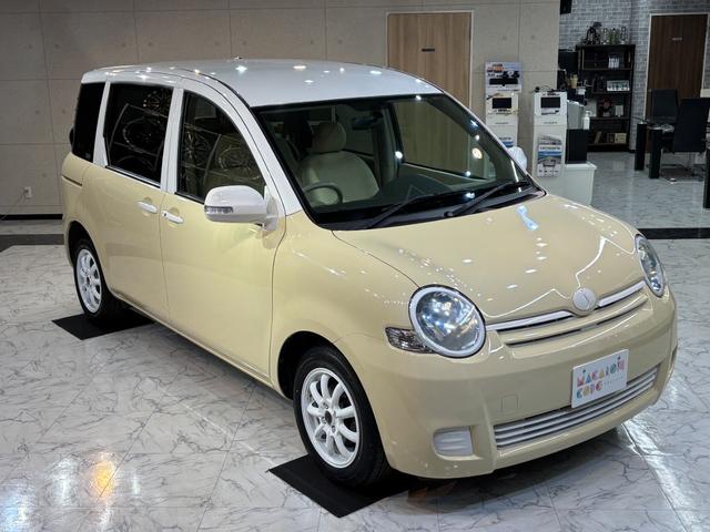 シエンタ Ｇ　マカロンスタイル／全塗装＋ルーフ全塗装／新品ホイールタイヤ付／７人乗りスライドドアミニバン／ナビ（10枚目）