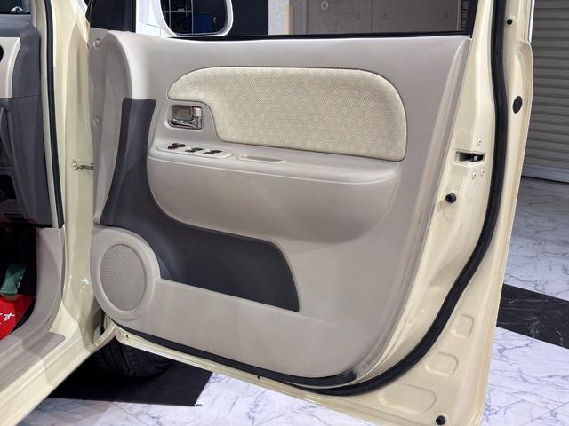 シエンタ Ｇ　マカロンスタイル／全塗装＋ルーフ全塗装／新品ホイールタイヤ付／７人乗りスライドドアミニバン／ナビ（28枚目）