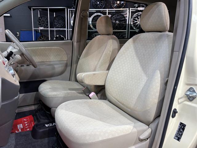 シエンタ Ｇ　マカロンスタイル／全塗装＋ルーフ全塗装／新品ホイールタイヤ付／７人乗りスライドドアミニバン／ナビ（32枚目）