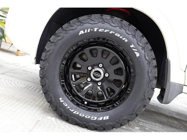 ＣＲ－Ｖ ｉＬ－Ｄ　リフトアップ　新品タイヤ　新品ホイール　ヘッドライトインナーブラック加工　テールレンズブラック加工　ＤＶＤナビ　ＥＴＣ　バックカメラ　ＨＩＤライト　キーレス　前後ドライブレコーダー　クーラーボックス（15枚目）