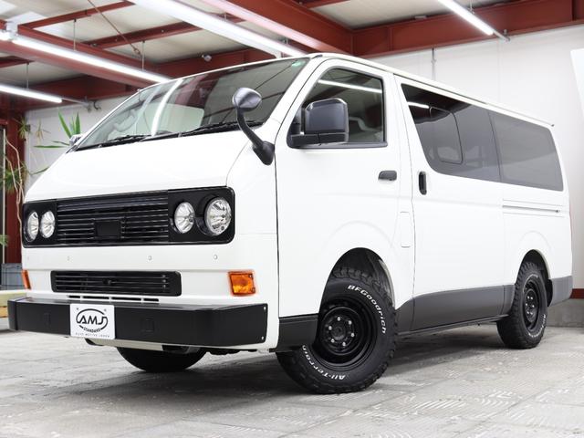 ハイエースバン ロングＤＸ　ＮＥＷヴィンテージカスタム　ＶＡＮＡＣＥ　ＴＹＰＥ２　新車カスタム　内装ウッド加工済み　ＴＳＳ　全方位カメラ　新品タイヤ　スチールホイールブラック塗装　メモリーナビ　Ｂｌｕｅｔｏｏｔｈ　ＥＴＣ　ＴＶ（5枚目）