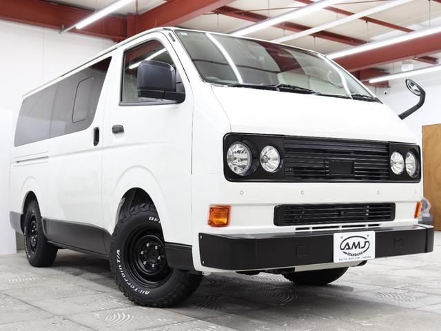 ハイエースバン ロングＤＸ　ＮＥＷヴィンテージカスタム　ＶＡＮＡＣＥ　ＴＹＰＥ２　新車カスタム　内装ウッド加工済み　ＴＳＳ　全方位カメラ　新品タイヤ　スチールホイールブラック塗装　メモリーナビ　Ｂｌｕｅｔｏｏｔｈ　ＥＴＣ　ＴＶ（9枚目）