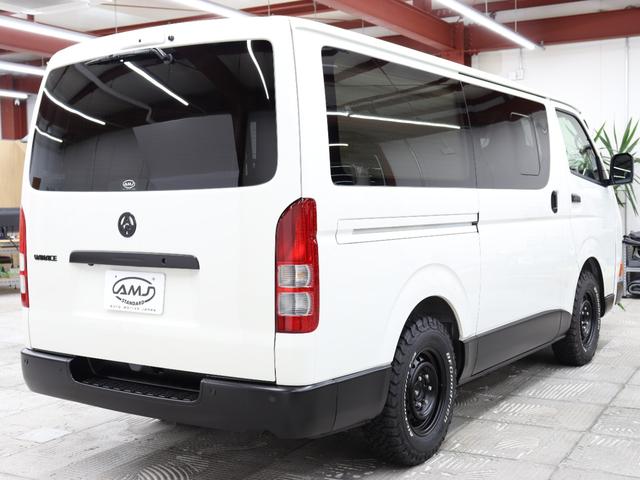 ハイエースバン ロングＤＸ　ＮＥＷヴィンテージカスタム　ＶＡＮＡＣＥ　ＴＹＰＥ２　新車カスタム　内装ウッド加工済み　ＴＳＳ　全方位カメラ　新品タイヤ　スチールホイールブラック塗装　メモリーナビ　Ｂｌｕｅｔｏｏｔｈ　ＥＴＣ　ＴＶ（11枚目）