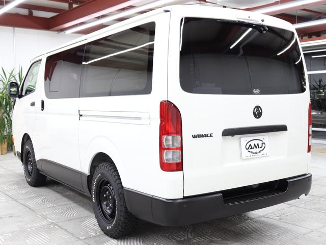 ハイエースバン ロングＤＸ　ＮＥＷヴィンテージカスタム　ＶＡＮＡＣＥ　ＴＹＰＥ２　新車カスタム　内装ウッド加工済み　ＴＳＳ　全方位カメラ　新品タイヤ　スチールホイールブラック塗装　メモリーナビ　Ｂｌｕｅｔｏｏｔｈ　ＥＴＣ　ＴＶ（13枚目）