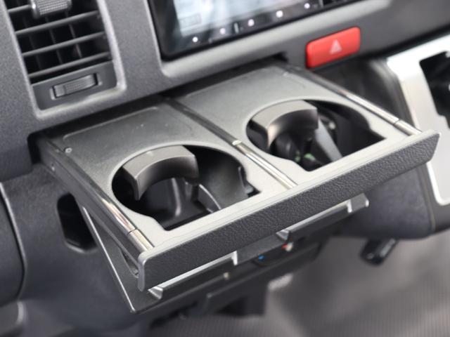 ハイエースバン ロングＤＸ　ＮＥＷヴィンテージカスタム　ＶＡＮＡＣＥ　ＴＹＰＥ２　新車カスタム　内装ウッド加工済み　ＴＳＳ　全方位カメラ　新品タイヤ　スチールホイールブラック塗装　メモリーナビ　Ｂｌｕｅｔｏｏｔｈ　ＥＴＣ　ＴＶ（25枚目）