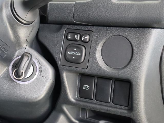 ハイエースバン ロングＤＸ　ＮＥＷヴィンテージカスタム　ＶＡＮＡＣＥ　ＴＹＰＥ２　新車カスタム　内装ウッド加工済み　ＴＳＳ　全方位カメラ　新品タイヤ　スチールホイールブラック塗装　メモリーナビ　Ｂｌｕｅｔｏｏｔｈ　ＥＴＣ　ＴＶ（30枚目）