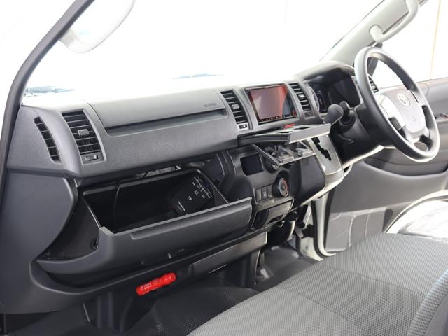 ハイエースバン ロングＤＸ　ＮＥＷヴィンテージカスタム　ＶＡＮＡＣＥ　ＴＹＰＥ２　新車カスタム　内装ウッド加工済み　ＴＳＳ　全方位カメラ　新品タイヤ　スチールホイールブラック塗装　メモリーナビ　Ｂｌｕｅｔｏｏｔｈ　ＥＴＣ　ＴＶ（37枚目）