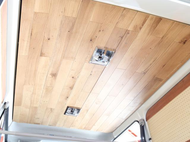 ハイエースバン ロングＤＸ　ＮＥＷヴィンテージカスタム　ＶＡＮＡＣＥ　ＴＹＰＥ２　新車カスタム　内装ウッド加工済み　ＴＳＳ　全方位カメラ　新品タイヤ　スチールホイールブラック塗装　メモリーナビ　Ｂｌｕｅｔｏｏｔｈ　ＥＴＣ　ＴＶ（46枚目）