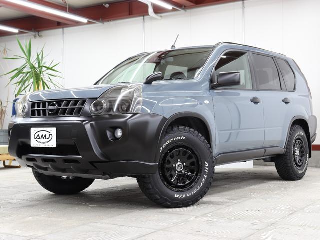 エクストレイル ２０Ｘｔｔ　ＡＭＪオリジナル　ネオクラシックスタイル　全塗装済　防水シート　リフトアップ　スマートキー　ＡＭＪオリジナルホイール　新品タイヤ　４ＷＤ　ＨＤＤナビ　ＥＴＣ　地デジＴＶ　シートヒーター　クルコン（5枚目）