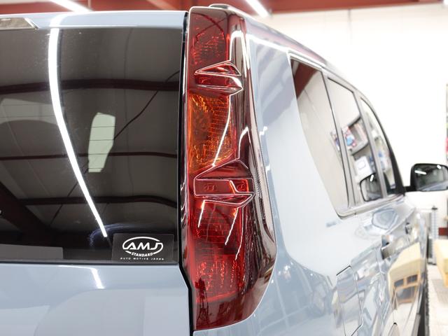 エクストレイル ２０Ｘｔｔ　ＡＭＪオリジナル　ネオクラシックスタイル　全塗装済　防水シート　リフトアップ　スマートキー　ＡＭＪオリジナルホイール　新品タイヤ　４ＷＤ　ＨＤＤナビ　ＥＴＣ　地デジＴＶ　シートヒーター　クルコン（19枚目）