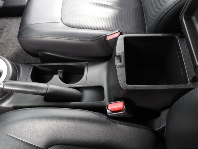 エクストレイル ２０Ｘｔｔ　ＡＭＪオリジナル　ネオクラシックスタイル　全塗装済　防水シート　リフトアップ　スマートキー　ＡＭＪオリジナルホイール　新品タイヤ　４ＷＤ　ＨＤＤナビ　ＥＴＣ　地デジＴＶ　シートヒーター　クルコン（28枚目）