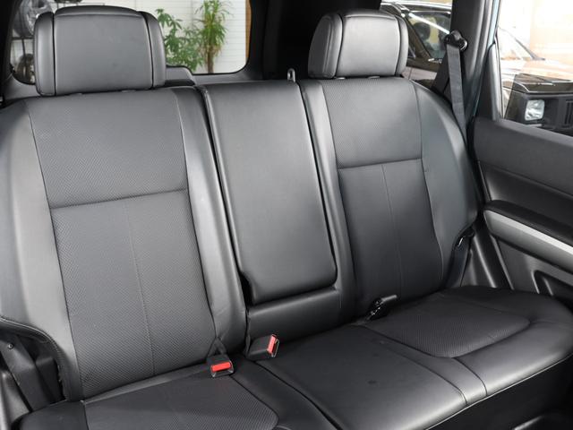 エクストレイル ２０Ｘｔｔ　ＡＭＪオリジナル　ネオクラシックスタイル　全塗装済　防水シート　リフトアップ　スマートキー　ＡＭＪオリジナルホイール　新品タイヤ　４ＷＤ　ＨＤＤナビ　ＥＴＣ　地デジＴＶ　シートヒーター　クルコン（38枚目）